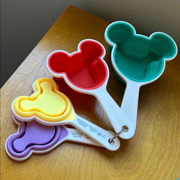 Disney Parks Mickey Mouse Collapsible Measuring Cups multicolor - Picture 6 of 6